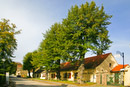Gesindehäuser vor dem Scloss Petzow, Land Brandenburg